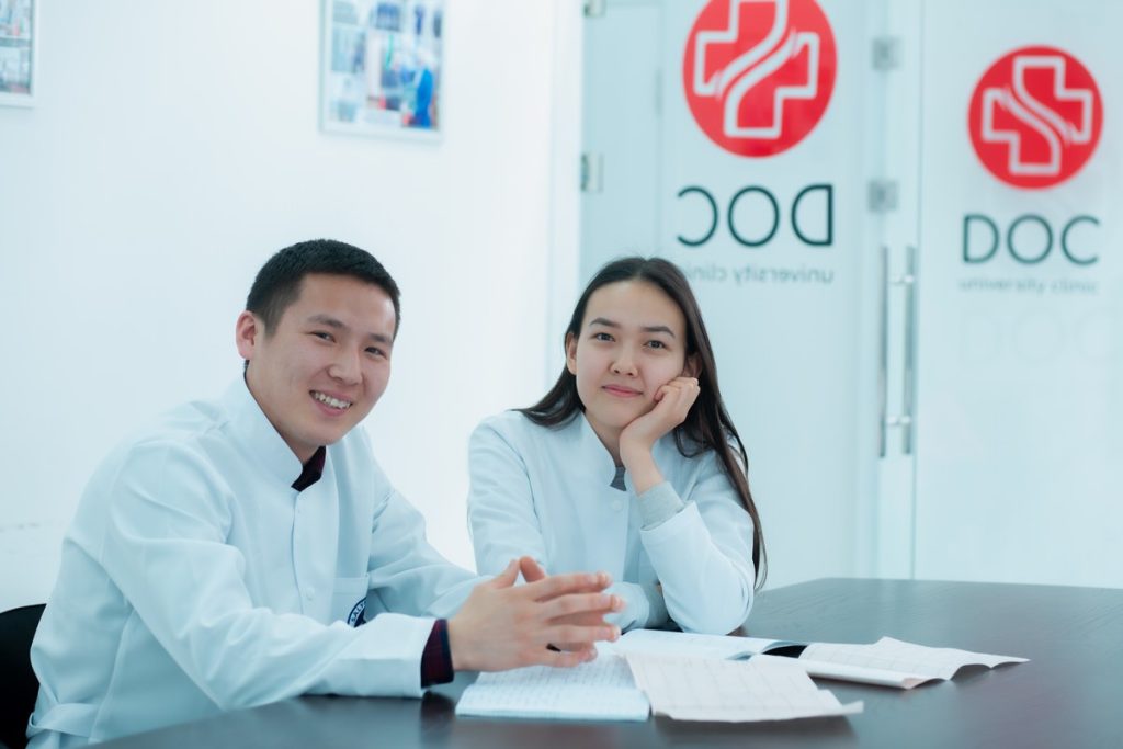 Salymbekov University